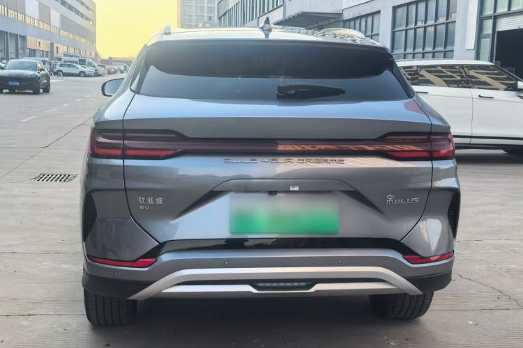 Used BYD Song PLUS New Energy 2024 Honor Edition EV 520km Luxury Model
