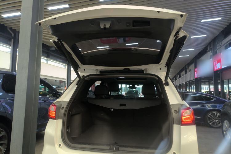 Used Chevrolet Equinox 2019 535T Automatic YuJie Edition China V Standard
