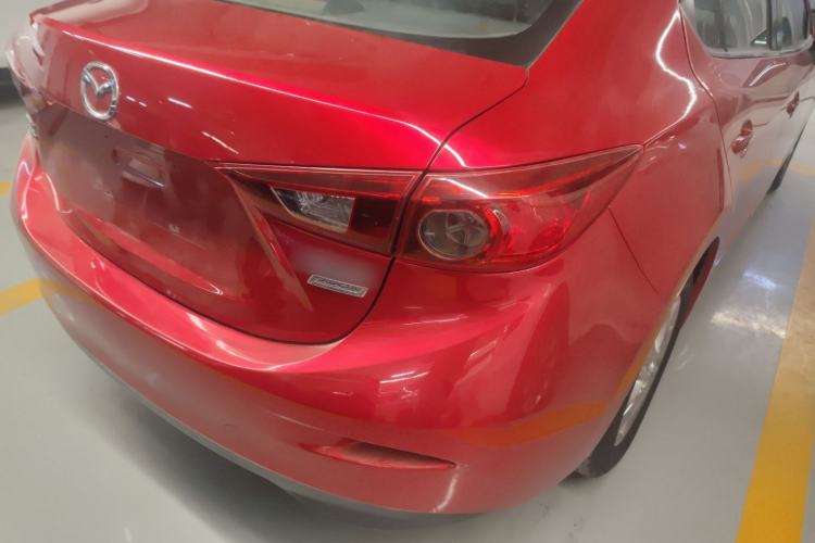 Used Mazda Mazda 3 Axela 2017 Sedan 1.5L Automatic Comfort Model China VI Standard
