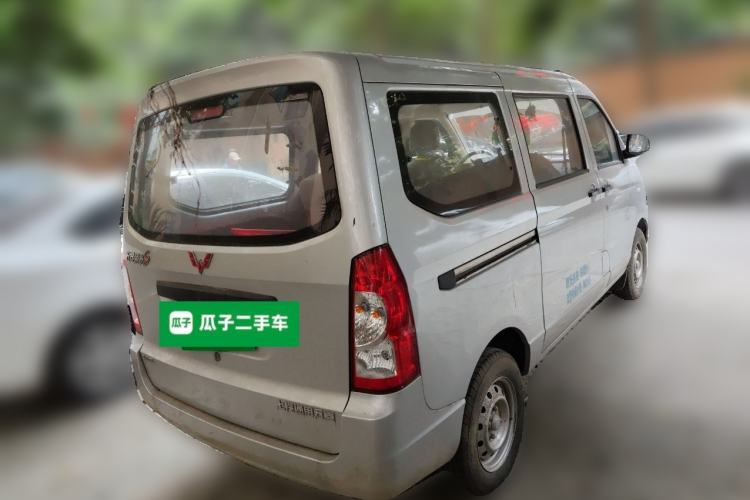 Used Wuling Rongguang S 2023 1.5L Base Version 5/7 Seats
