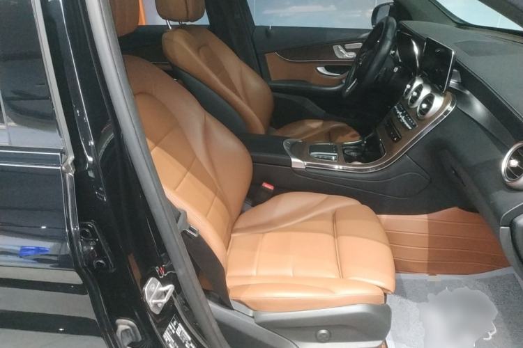 Used Mercedes-Benz GLC 2022 Second Facelift GLC 260 L 4MATIC Luxury Edition
