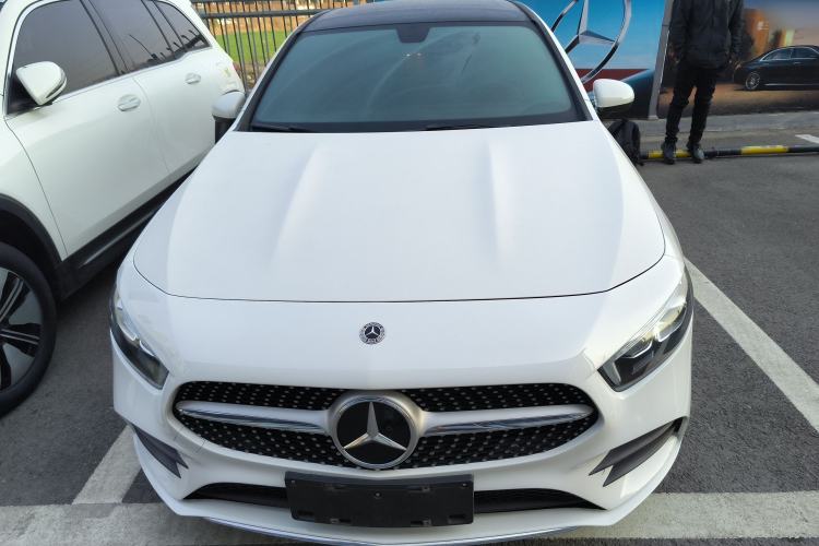 Used Mercedes-Benz A-Class 2021 A 200 L Sport Sedan Fashion Model
