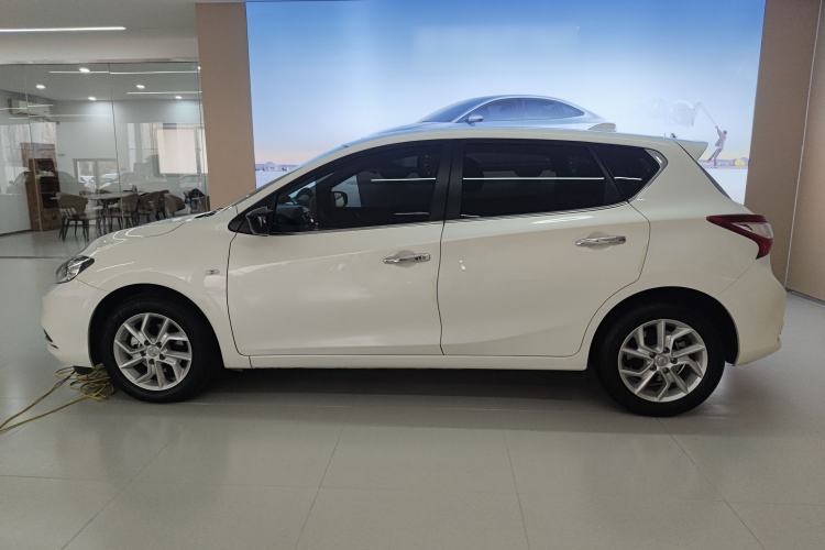 Used Nissan Tiida 2024 1.6L CVT Cool Dynamic Edition
