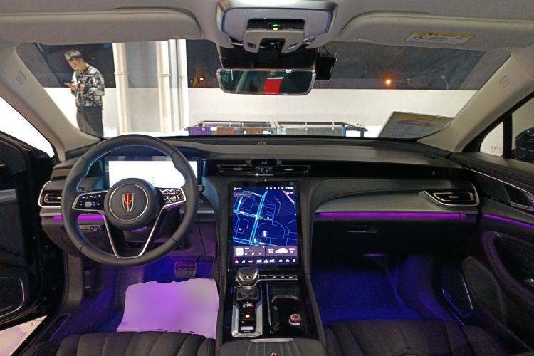 Used Hongqi H5 2024 2.0T Automatic Smart Connect Flagship Edition
