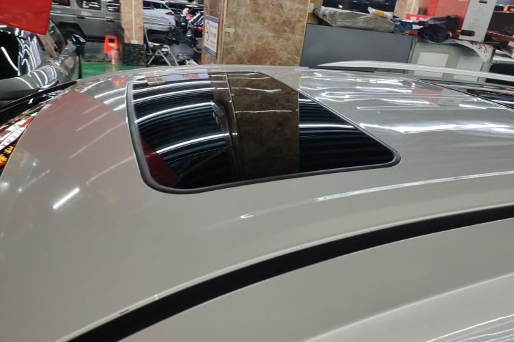 Used Toyota Granvia 2022 2.5L Hybrid Premium Edition