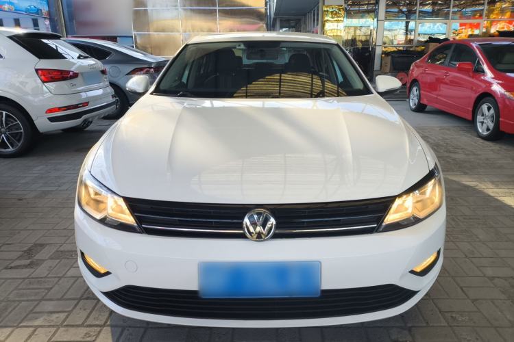 Used Volkswagen Lamando 2017 230TSI DSG Fashion Edition
