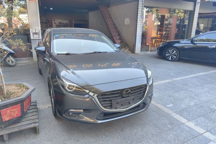 Used Mazda Mazda 3 Axela 2017 Sedan 1.5L Automatic Luxury Model Emission Standard China V