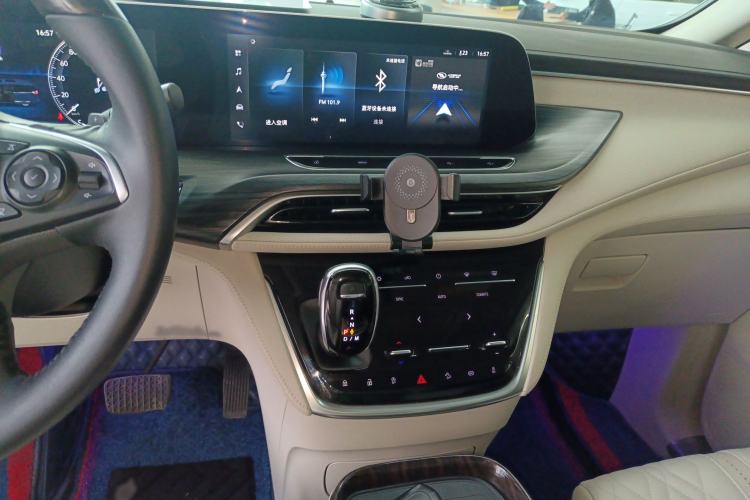 Used Buick GL8 2020 ES Land Cruiser 653T Comfort Edition
