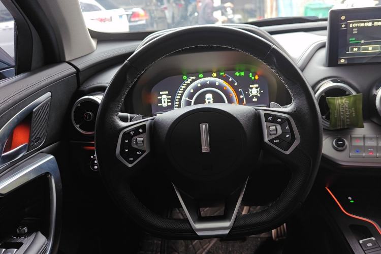 Used Wey VV7 2019 Upgraded Model 2.0T Flagship Version China VI