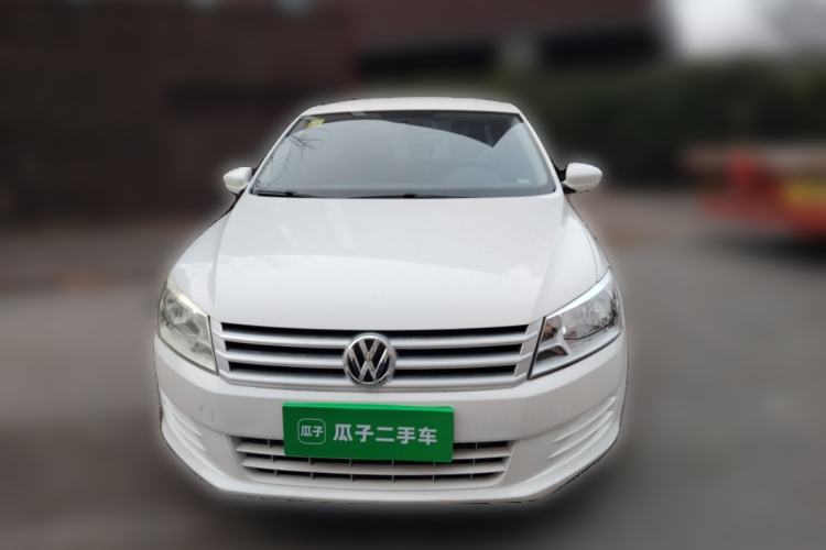 Used Volkswagen Santana 2015 1.6L Manual Fashion Edition