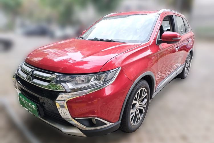 Used Mitsubishi Outlander 2016 2.4L 4x4 Luxury Edition 7-Seater