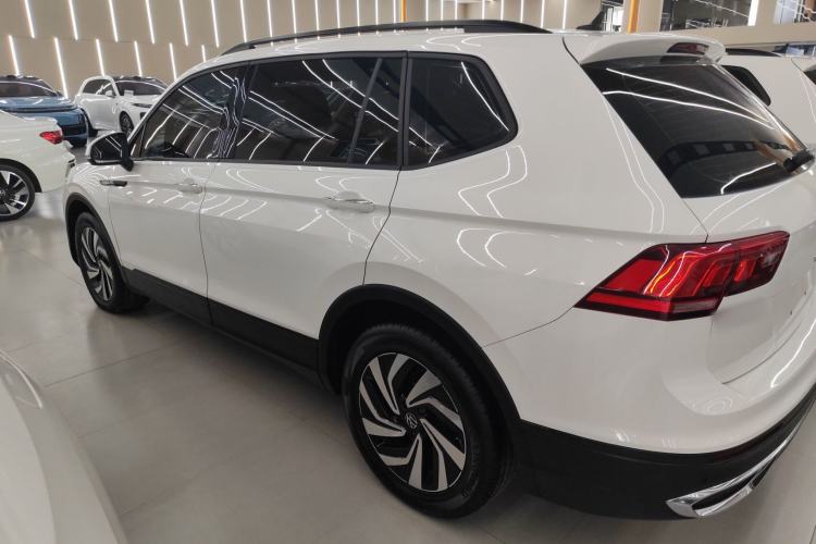 Used Volkswagen Tiguan L 2022 330TSI Automatic Two-Wheel Drive Comfort Edition
