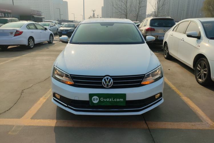 Used Volkswagen Sagitar 2015 1.6L Automatic Comfort Model