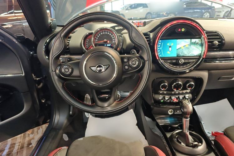 Used  JCW CLUBMAN 2017 2.0T JOHN COOPER WORKS Geek
