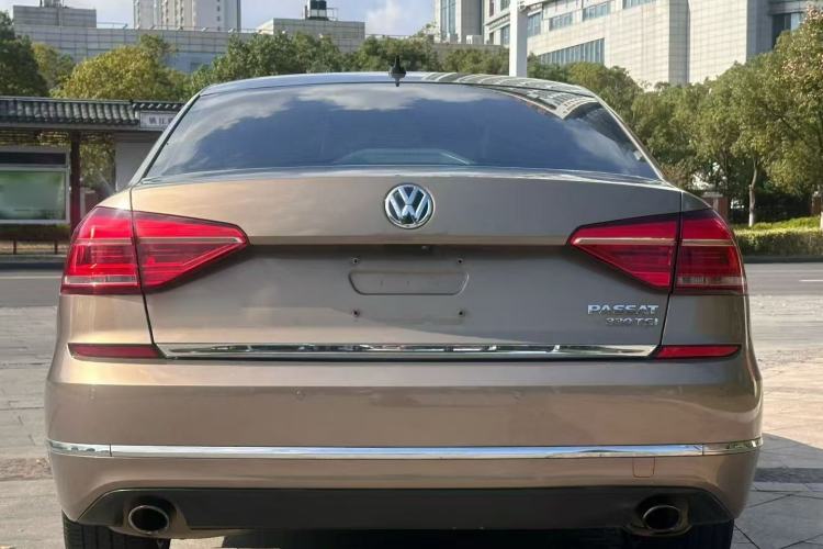 Used Volkswagen Passat 2017 330TSI DSG Prestige Edition
