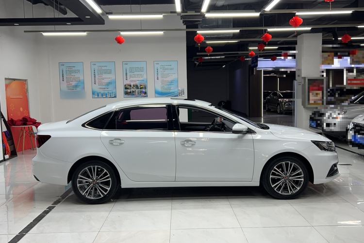 Used Roewe i6 2020 PLUS 1.6L CVT 4G Connected Glory Flagship Edition
