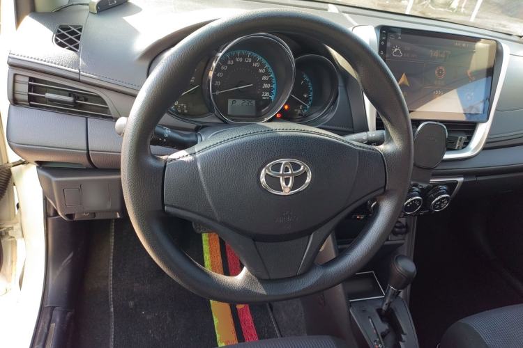 Used Toyota YARiS L 2016 Revised 1.5E CVT Charming Edition