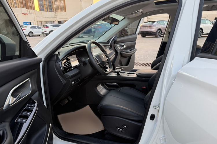 Used Changan X7 PLUS 2024 1.5T Automatic Luxury Edition 5 Seats