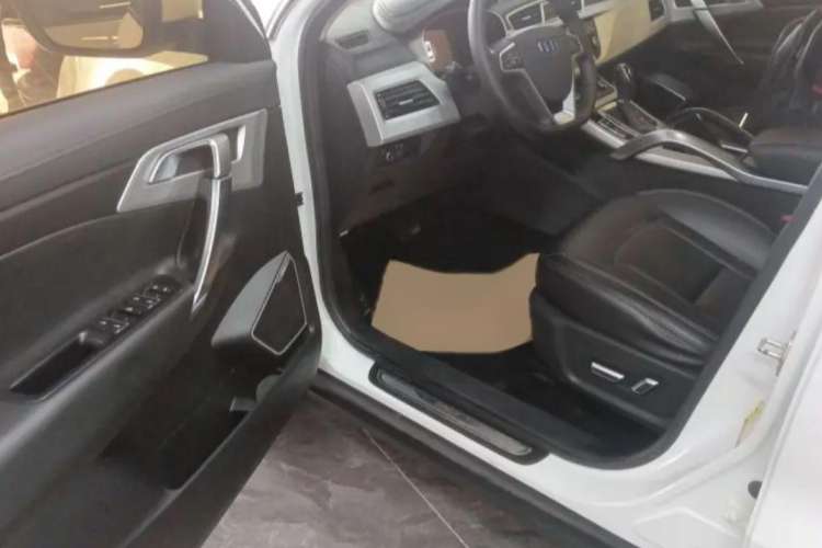 Used Geely Auto Emgrand X7 Sport 2016 1.8TD Automatic Smart Model