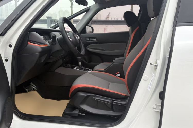 Used Honda LIFE 2021 1.5L CVT SPORT Heartbeat Edition
