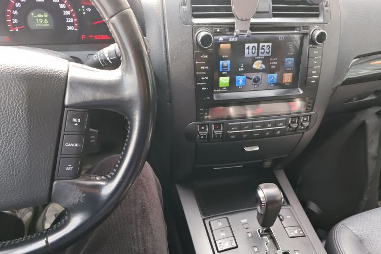 Used Kia Borrego 2015 3.8L Luxury Edition China IV