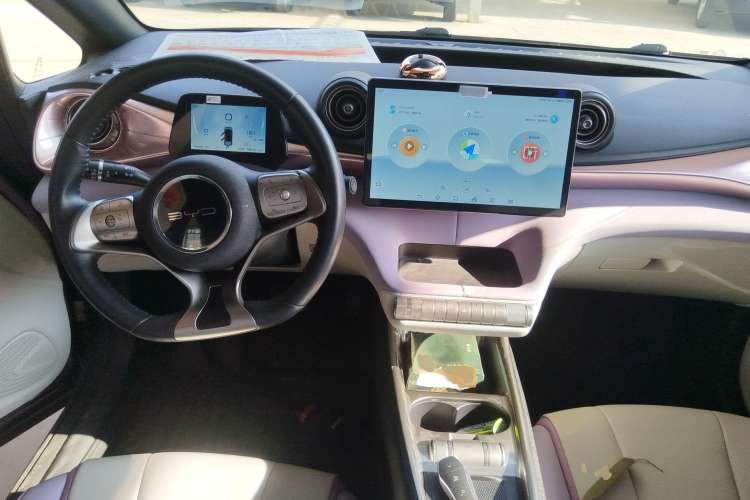 Used BYD Dolphin 2021 405 km Fashion Edition
