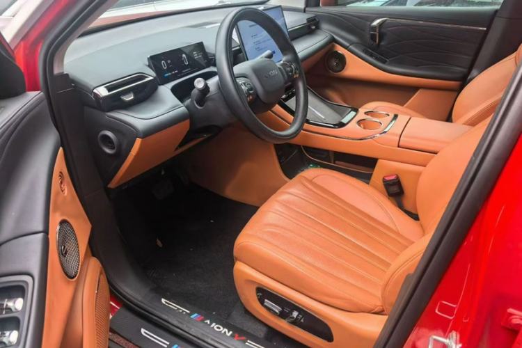 Used AION V 2024 Aion Tyrannosaurus 650 LiDAR Edition
