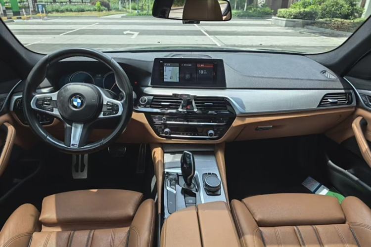 Used BMW 5 Series 2018 525i M Sport Package
