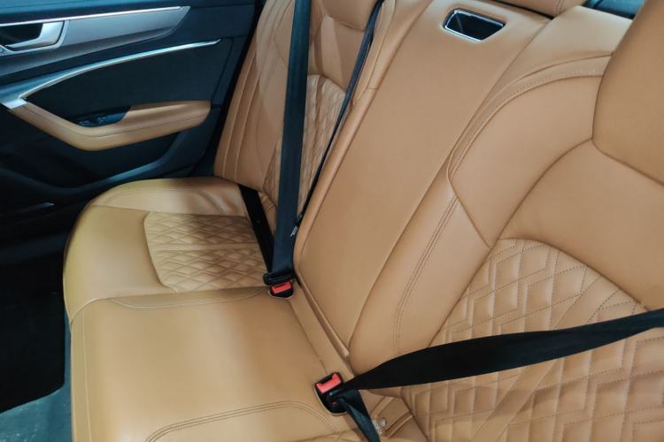 Used Audi A7L 2022 55 TFSI quattro S-line Edition One First Edition
