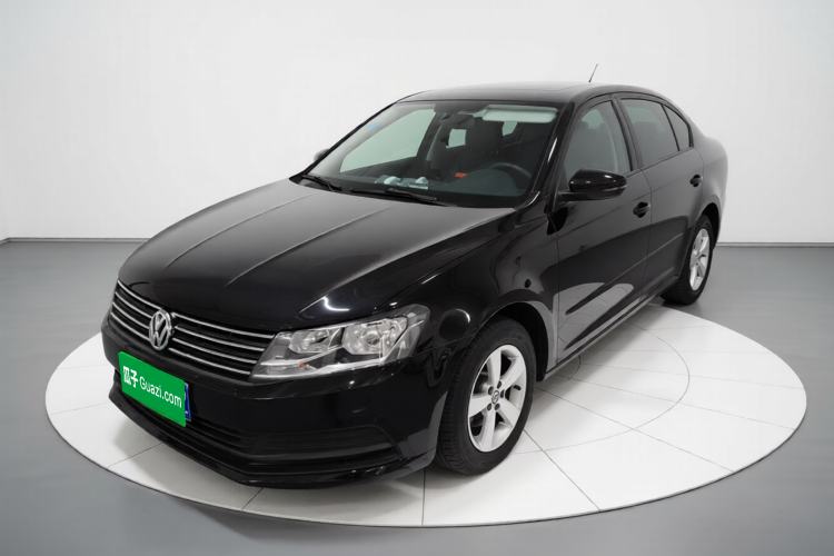Used Volkswagen Lavida 2015 1.6L Automatic Fashion Edition