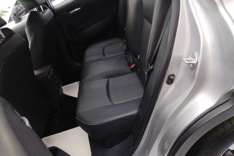 Used Toyota FRONTLANDER 2023 2.0L Smart Electric Hybrid Dual-Engine Deluxe Version
