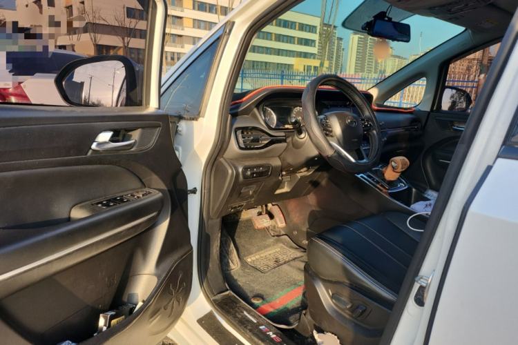 Used GAC Trumpchi M6 2019 270T Automatic Luxury Edition (7-seater) China V Standard
