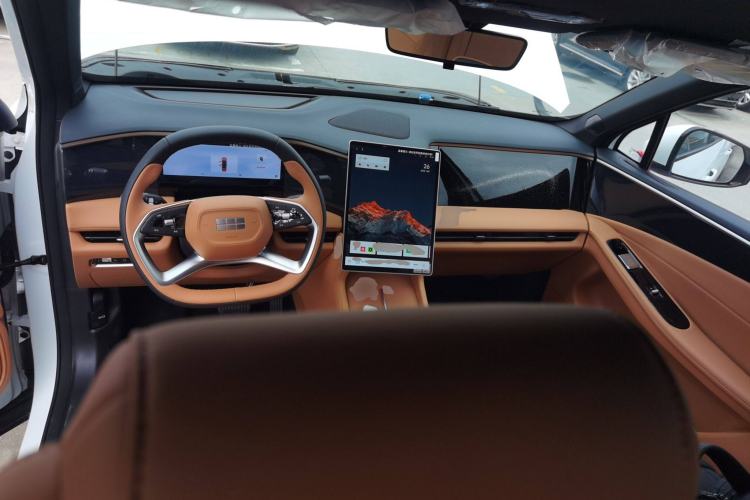 Used  L7 2025 EM-i 115km Long-Range Version
