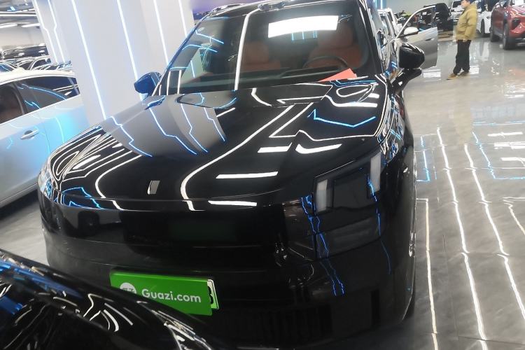 Used Lynk & Co 900 2025 1.5T Ultra
