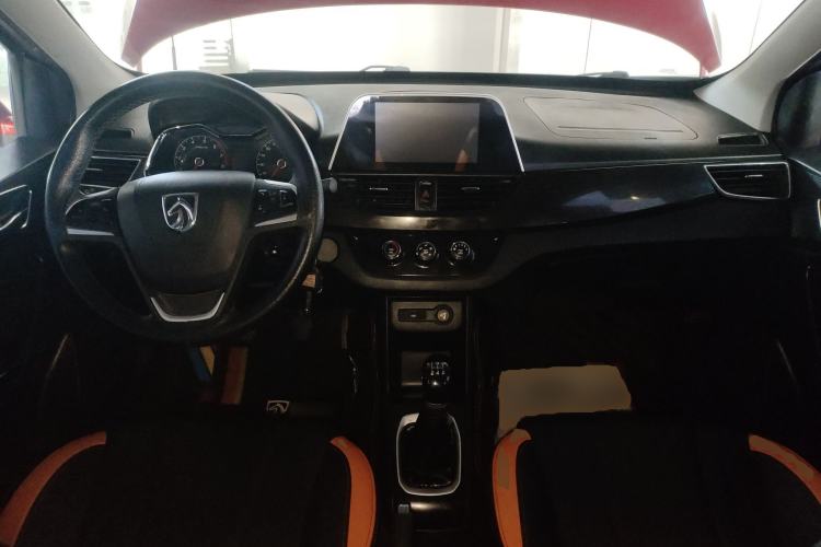 Used Baojun 310 2016 1.2L Manual Luxury Model
