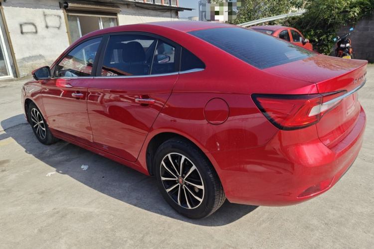 Used Roewe i5 2020 1.5L Automatic 4G Connect Luxury Flagship Edition
