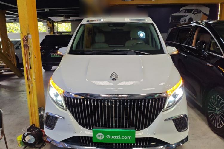 Used Mercedes-Benz V-Class 2021 V 260 L Long Wheelbase Prestige Edition
