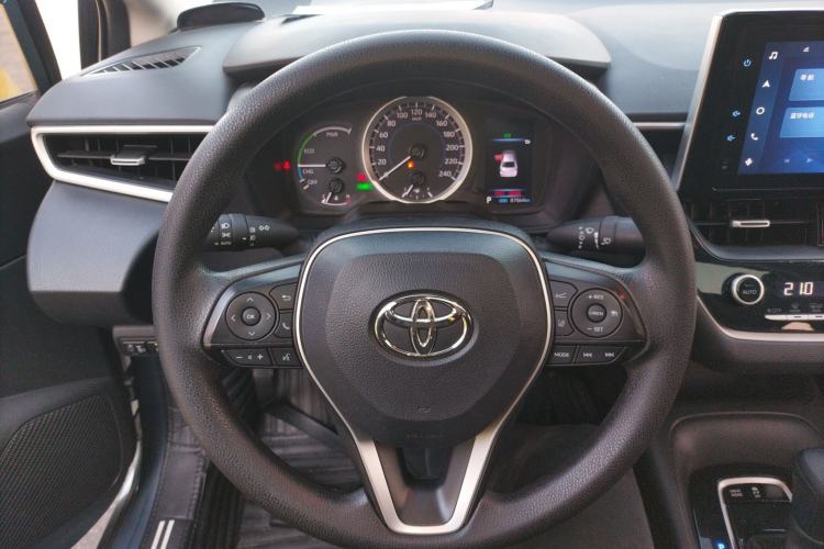Used Toyota Corolla 2021 Dual-Motor 1.8L E-CVT Elite Edition
