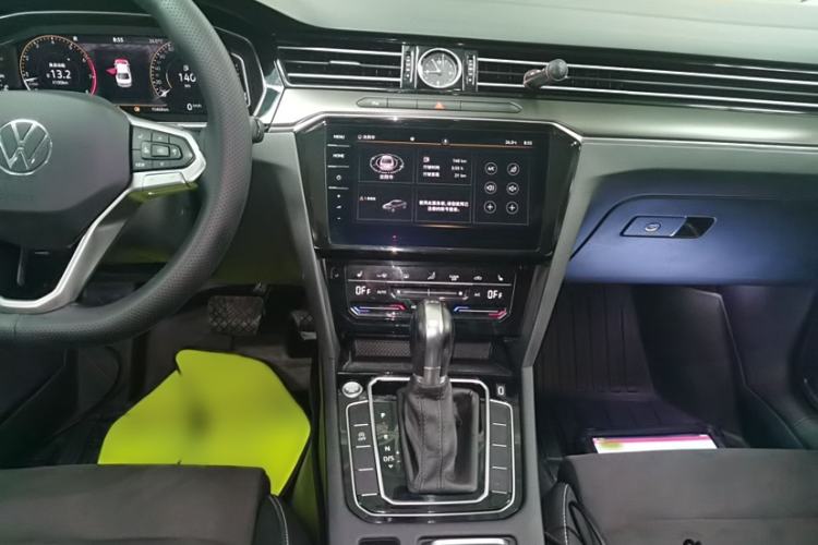 Used Volkswagen Magotan 2020 330TSI DSG Luxury Edition
