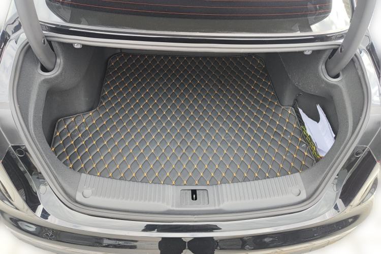 Used Hongqi H5 2024 2.0T Automatic Smart Connect Flagship Edition
