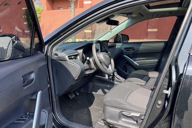 Used Toyota FRONTLANDER 2022 2.0L CVT Leading Edition
