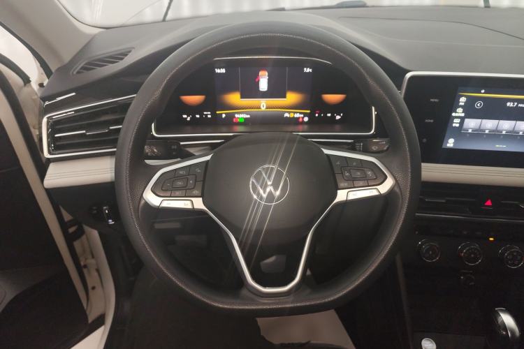 Used Volkswagen Tiguan L 2022 330TSI Automatic Two-Wheel Drive Comfort Edition
