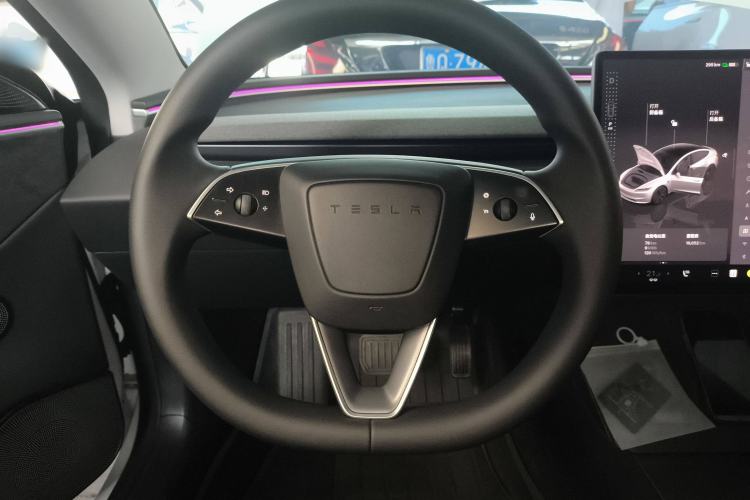 Used Tesla Model 3 2023 Rear-Wheel-Drive Version
