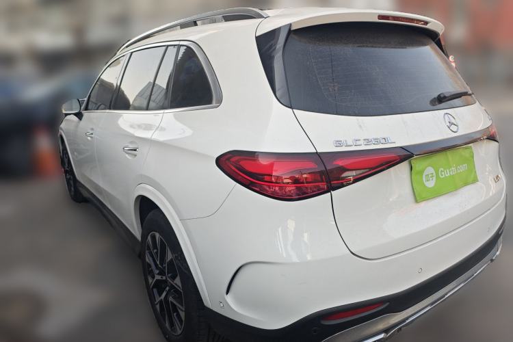 Used Mercedes-Benz GLC 2024 GLC 260 L 4MATIC Luxury Model 5 Seats