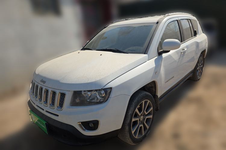 Used Jeep Compass (Import) 2015 2.0L Two-Wheel Drive Luxury Edition
