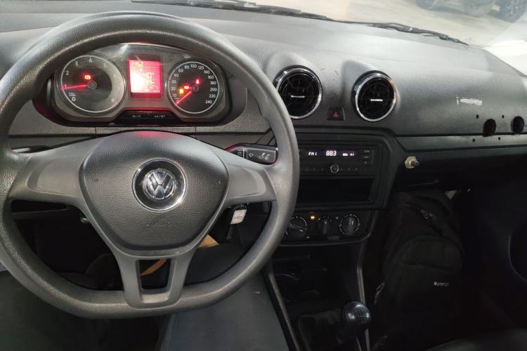 Used Volkswagen Jetta 2017 1.5L Manual Fashion Edition
