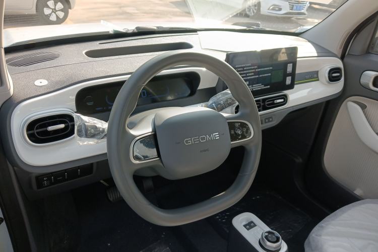 Used  Panda 2025 210km Panda Kart