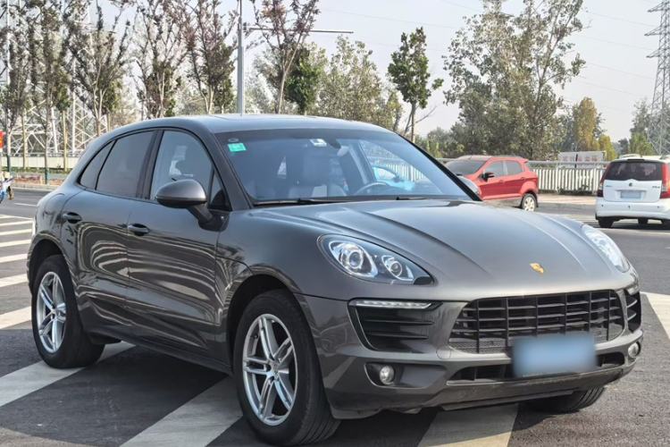 Used Porsche Macan 2014 Macan 2.0T
