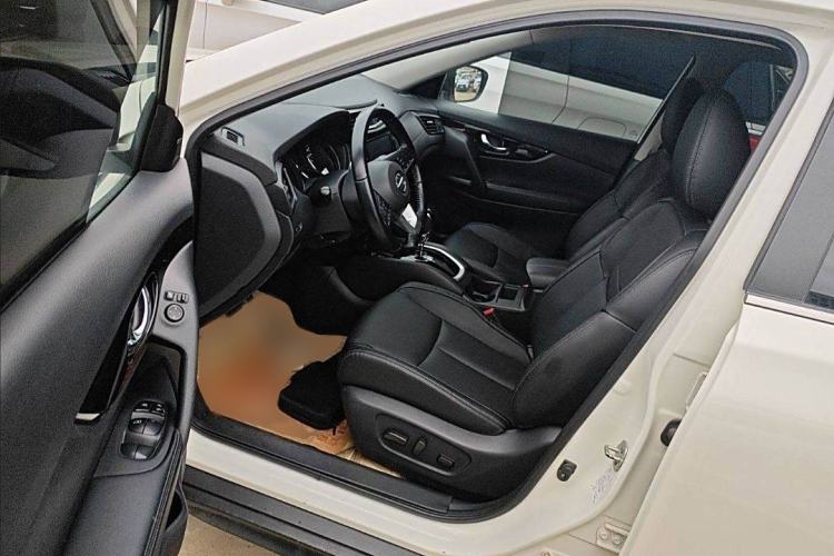 Used Nissan X-Trail 2019 2.0L CVT Smart Connect Comfort Edition 2WD
