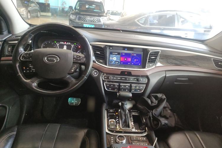 Used GAC Trumpchi GS8 2017 320T Four-Wheel Drive Luxury Smart Connectivity Version (7 Seats)
